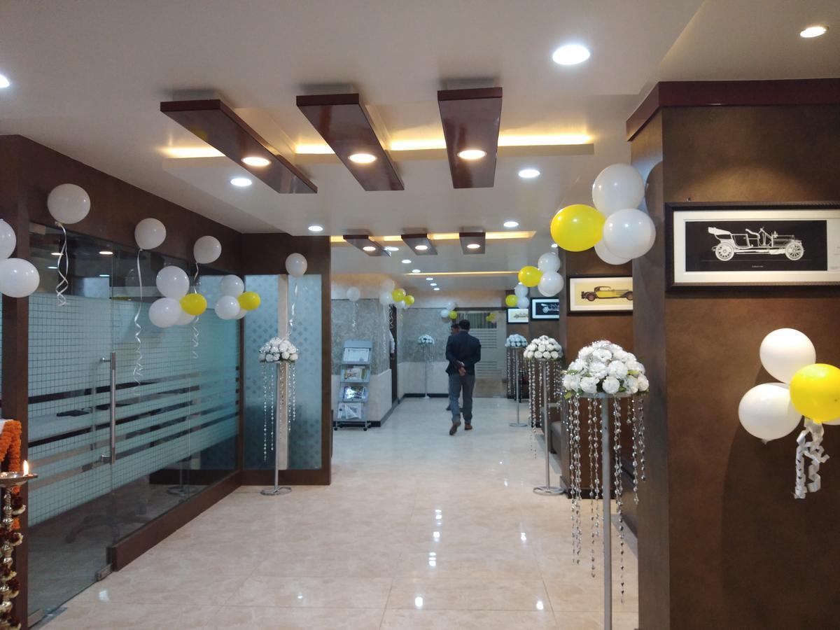 Hotel Welkin Residency Tezpur ภายนอก รูปภาพ