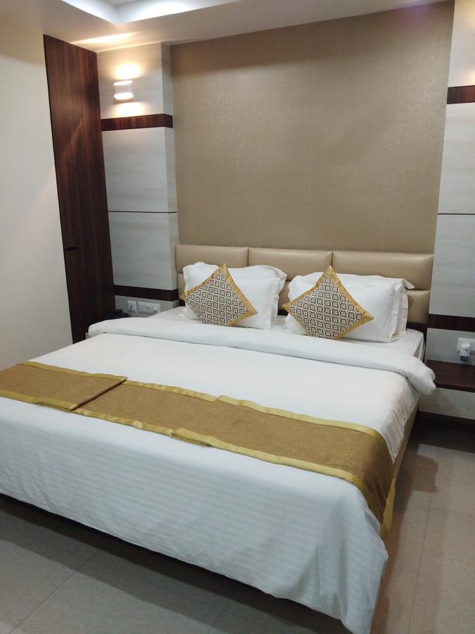 Hotel Welkin Residency Tezpur ภายนอก รูปภาพ
