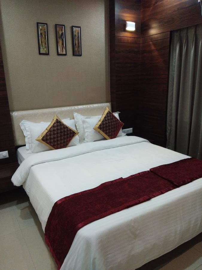 Hotel Welkin Residency Tezpur ภายนอก รูปภาพ